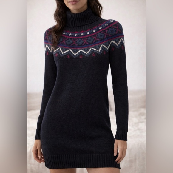 Ralph Lauren Sweaters - Ralph Lauren Navy and Purple Patterned Turtleneck Sweater
